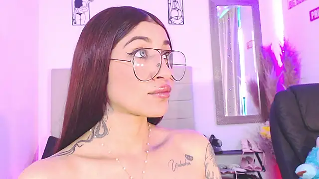 Anna_belly's cam snapshot