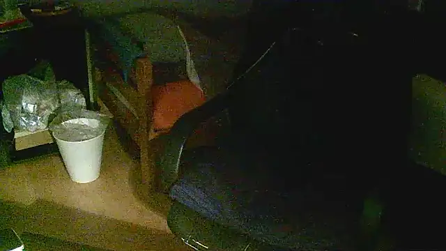 dado-hot12's cam snapshot