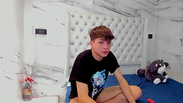 Ari_and_Storm live sex cam