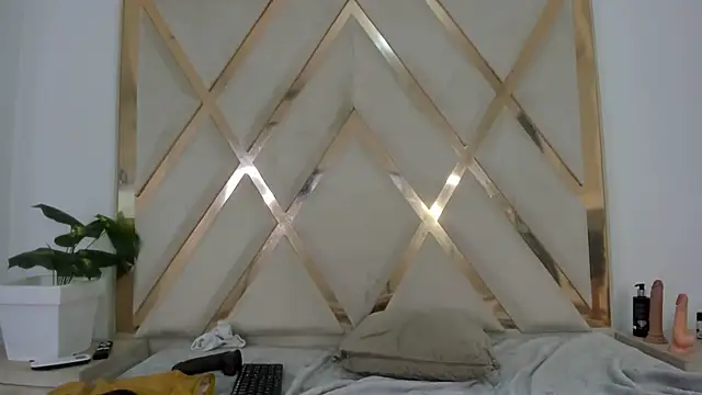 arielasm's cam snapshot