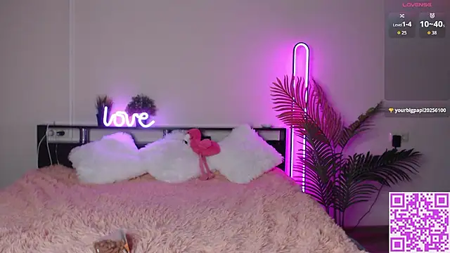 LizaBelle_'s cam snapshot