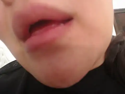 Thu_Hanoi_sweet_2026's cam snapshot