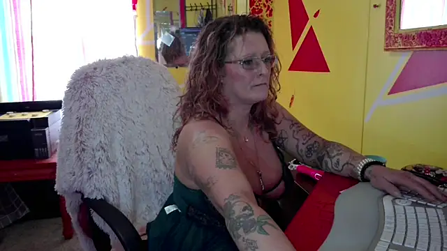 Lisalovely6981's cam snapshot