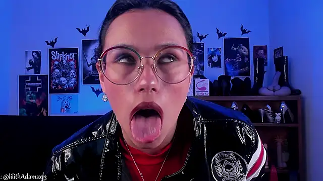 lilith-deveraux's cam snapshot