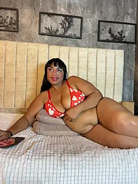 AranzalatinBlaks1's cam snapshot