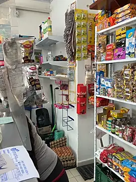 IAM_VALERI's cam snapshot