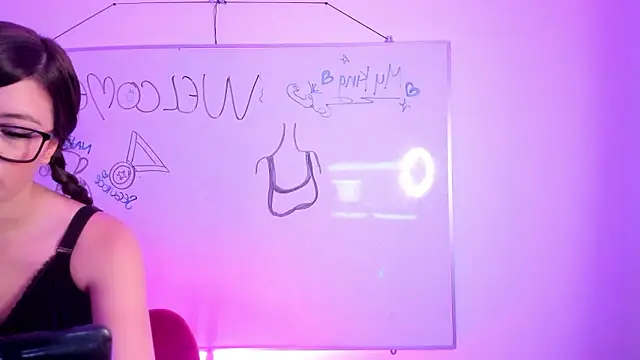 nahomy_lara's cam snapshot