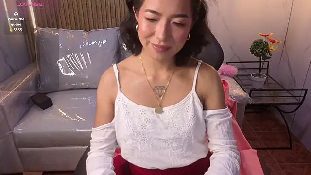 Lynn_turner's cam snapshot