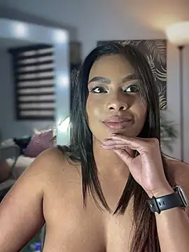 _caroline_jackson_'s cam snapshot