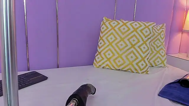 SophyRuiz_'s cam snapshot