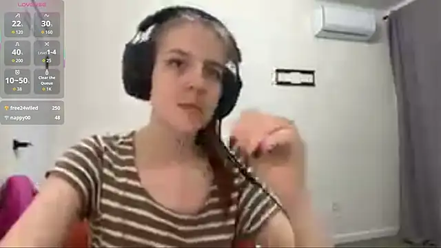 Elira_Breeze's cam snapshot