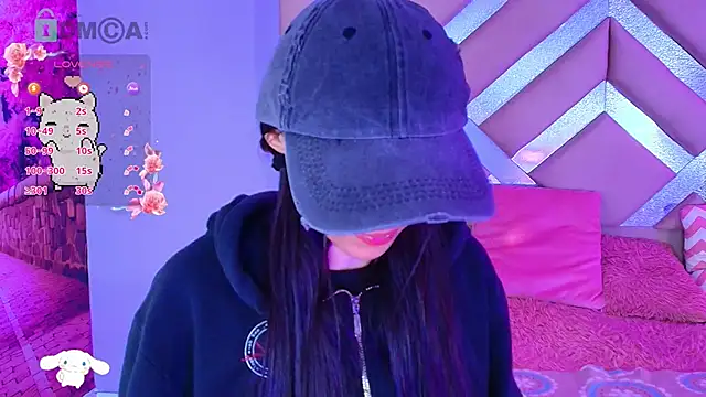 Laia_Price_'s cam snapshot