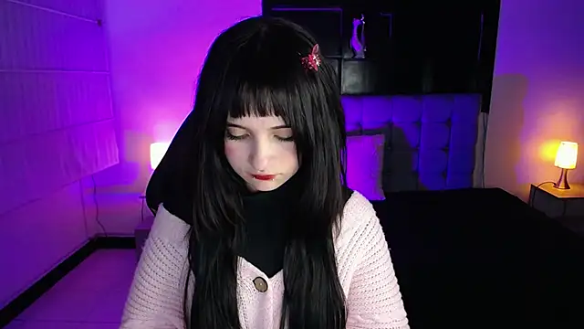 _Charlotte_Collins_'s cam snapshot