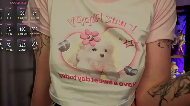 ElvenQueen's cam snapshot