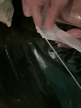 Mens__man's cam snapshot