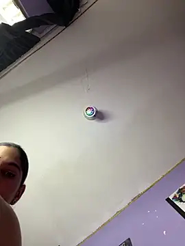 charlotte_stevenss_'s cam snapshot