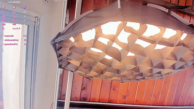 ari_monet live sex cam