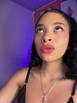 Sasha-18's cam snapshot