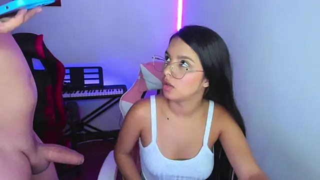 jessi_and_boy live sex cam