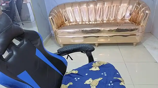 honey_torres_sub's cam snapshot