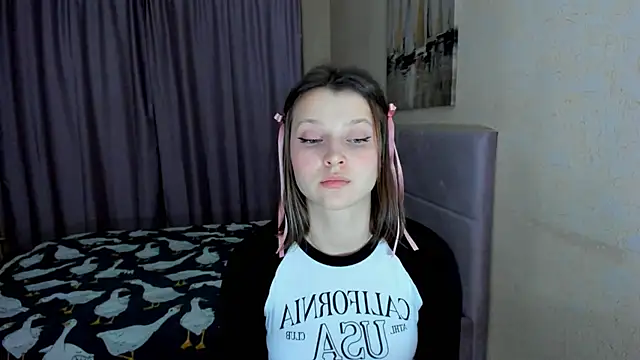 SoniNesti's cam snapshot