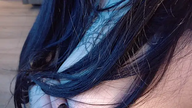 Yuriko_May live sex cam