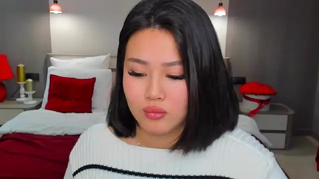 Brunette_Charm's cam snapshot