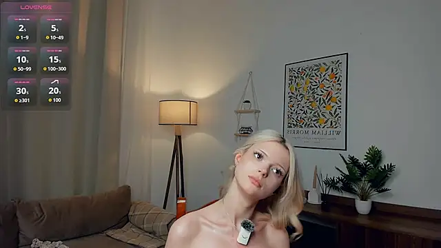 LaureMestler live sex cam