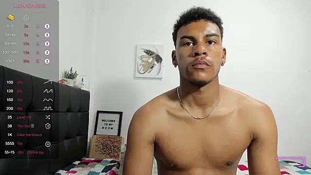 RoddyRich11 live sex cam