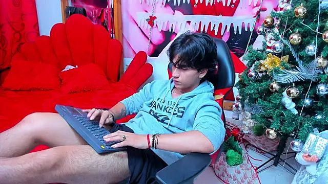 alex_477's cam snapshot