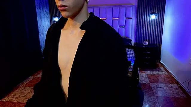 James_Adams_01's cam snapshot