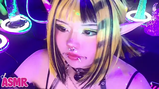 LaytonBox live sex cam