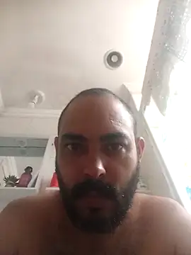 jfgustavo001 live sex cam