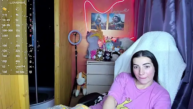 Fiery_Brunette_'s cam snapshot