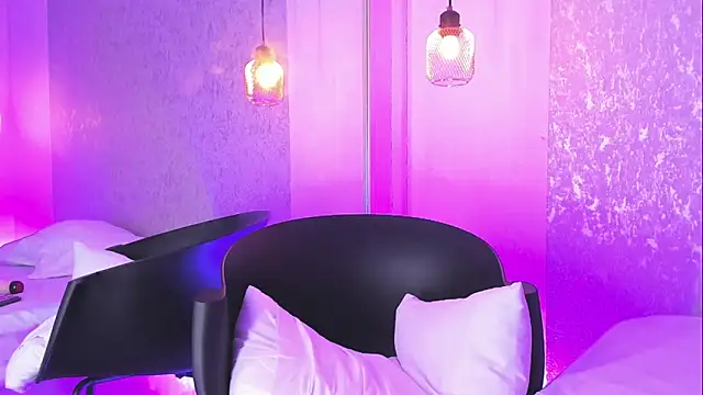 VioletteStarr's cam snapshot