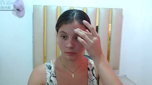 flakita_sexyhot's cam snapshot