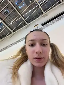 Lia__Love live sex cam