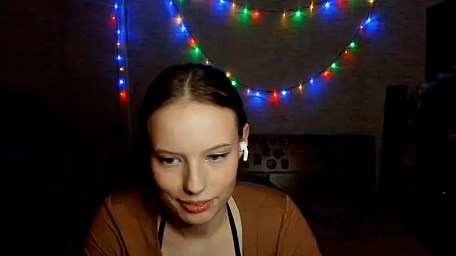 deep_eyes's cam snapshot