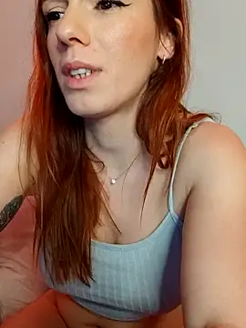 clara-francaise live sex cam