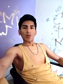 LeonRoots live sex cam