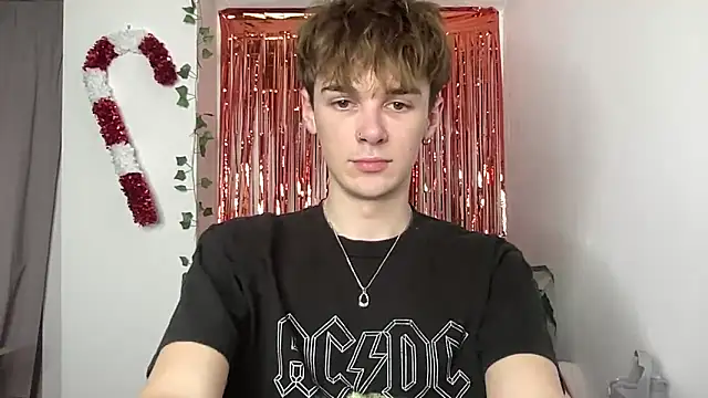 Milk_Guy live sex cam