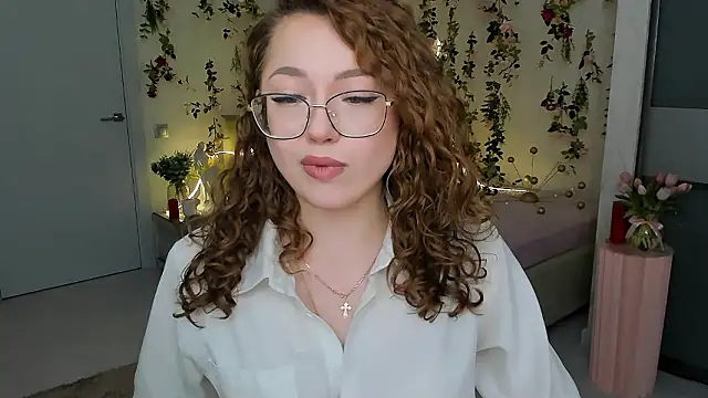 SereneFlame's cam snapshot