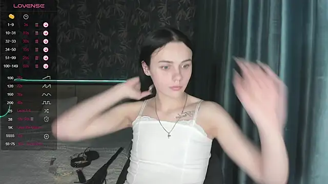 Kseni_a's cam snapshot