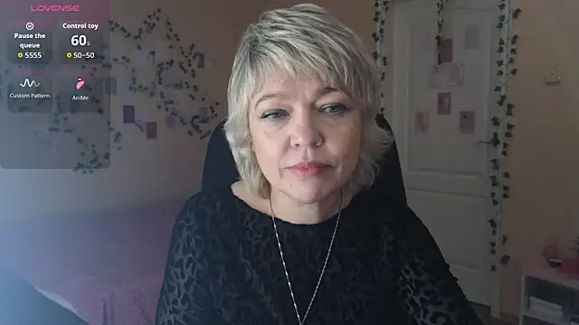 Rosette_Pricky's cam snapshot