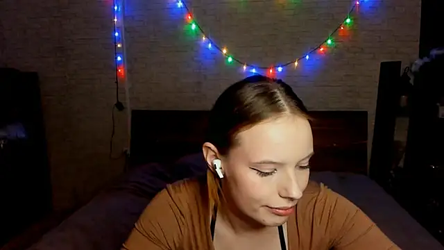 deep_eyes's cam snapshot