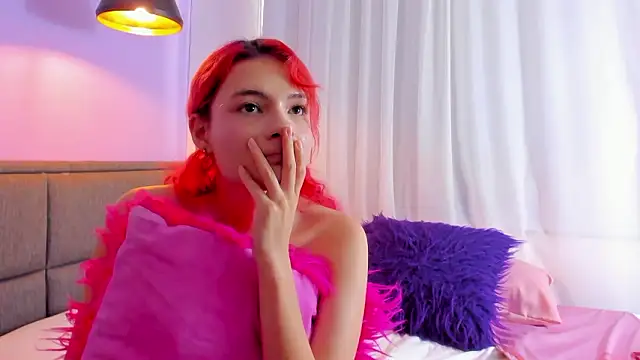 lanablacke_'s cam snapshot