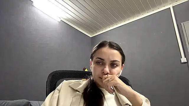 SarahHeadly's cam snapshot