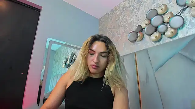 TomLondon_ live sex cam
