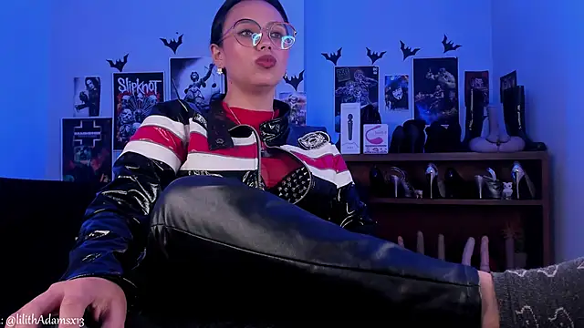 lilith-deveraux's cam snapshot