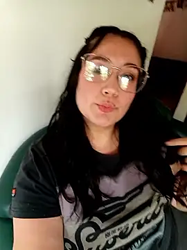 SaloGray8's cam snapshot